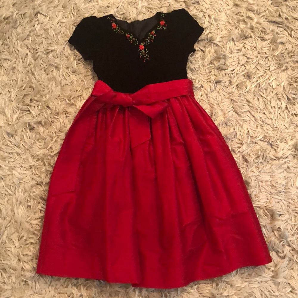 Silk party dress. One wear. Size 5